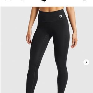 black gymshark training leggings size XS